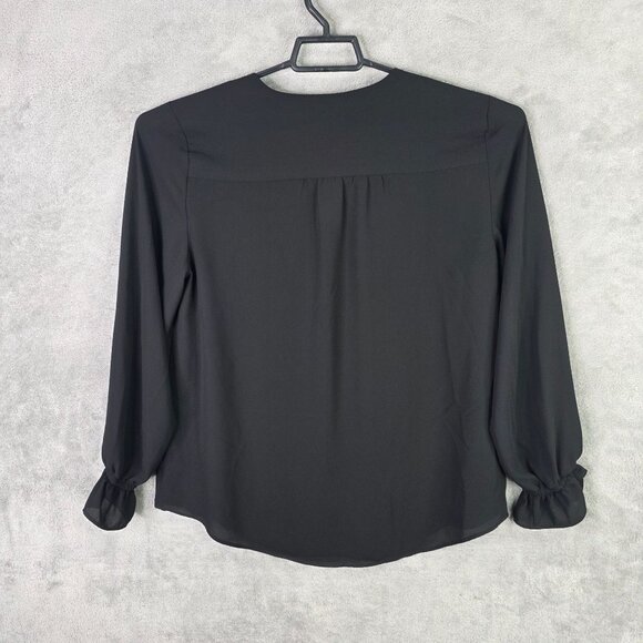 Womens Tahari Black Blouse V-Neck Button Down Long Sleeves Polyester Size XL - Picture 5 of 9